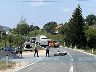 Udes kod Mrkonjić Grada, motociklistu odvezla Hitna