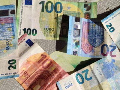 Cazinjani ukrali 1.200 evra u Srpcu, novac ubrzo pronađen