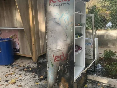 Mostar: Gorio hladnjak na Šetnici