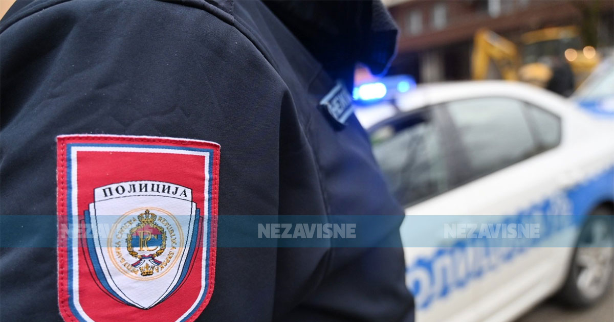 Na školi u Prijedoru oštetio kameru, vrata i fasadu