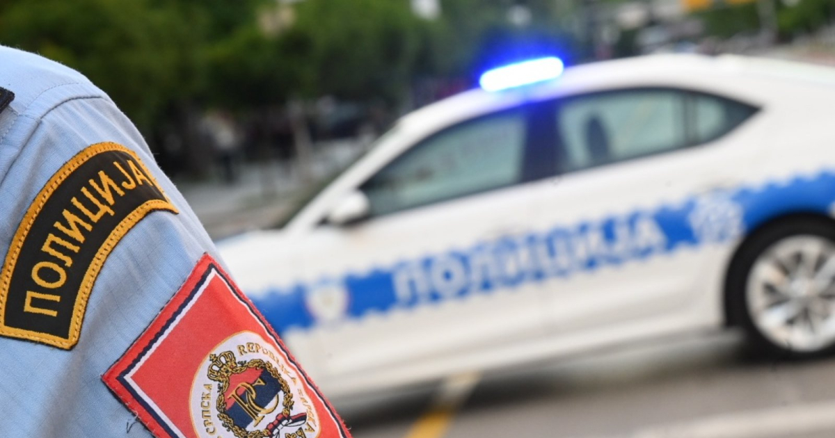 Teslićanin nakon udesa odbijao ljekarsku pomoć, ispod majice krio pola kg marihuane